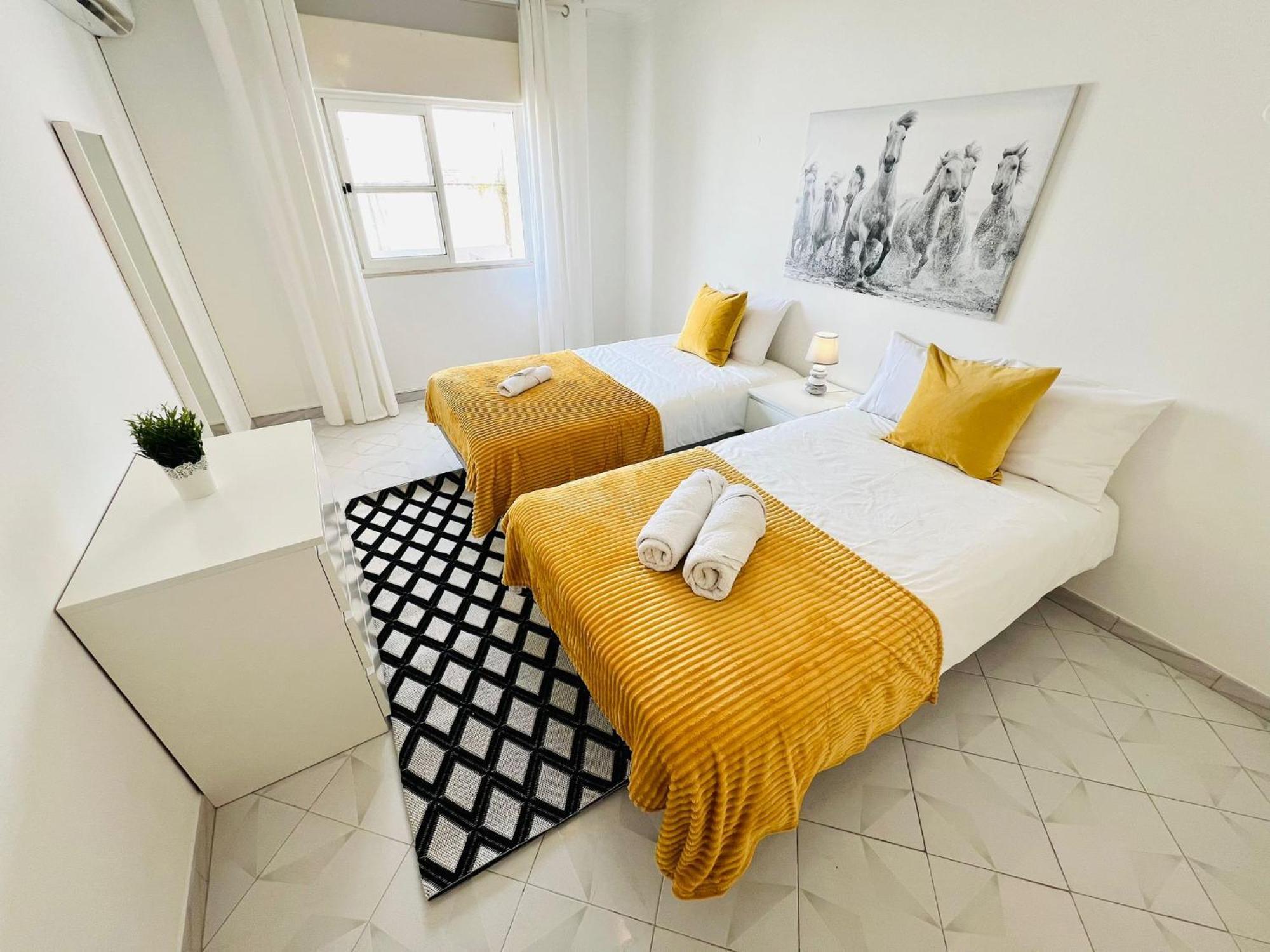 Apartamento 5 Estrelas Praia Da Oura อัลบูเฟรา ภายนอก รูปภาพ